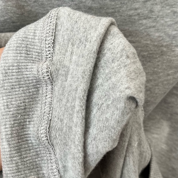 Electric & Rose Ronan Raglan Sweatshirt - Picture 6 of 8